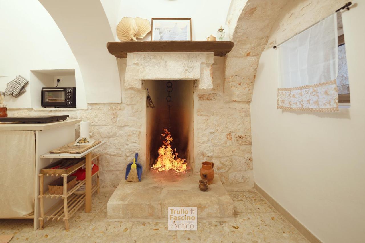로코로톤도 Trullo Dal Fascino Antico 빌라 외부 사진