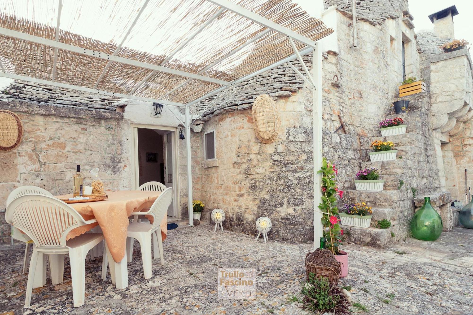로코로톤도 Trullo Dal Fascino Antico 빌라 외부 사진